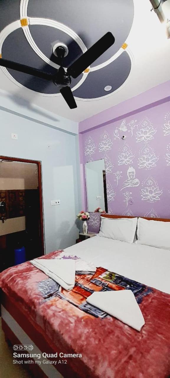 Shiv Niketan Guest House 200Mtr From Shri Ram Mandir Ayodhya Екстер'єр фото