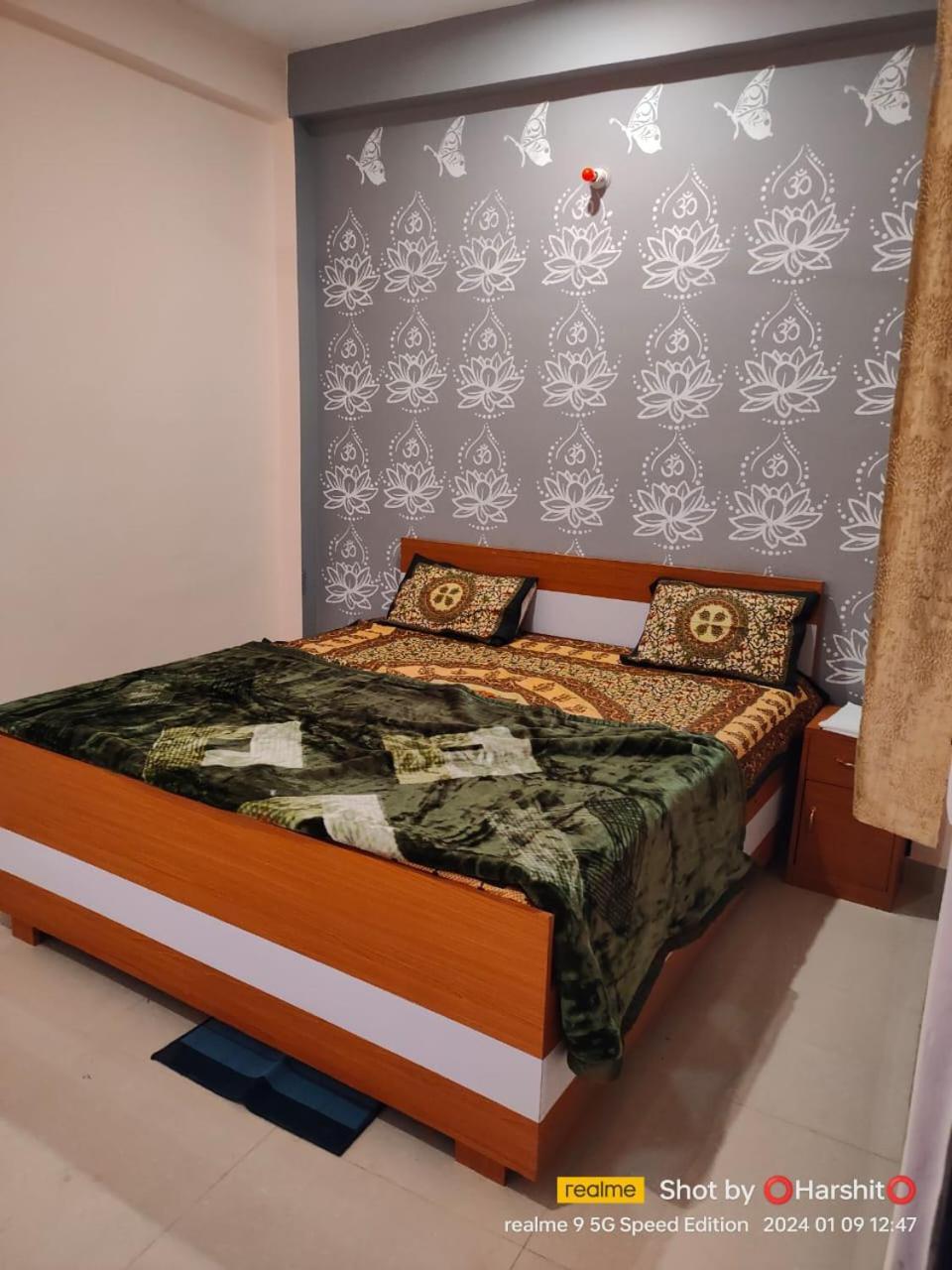 Shiv Niketan Guest House 200Mtr From Shri Ram Mandir Ayodhya Екстер'єр фото