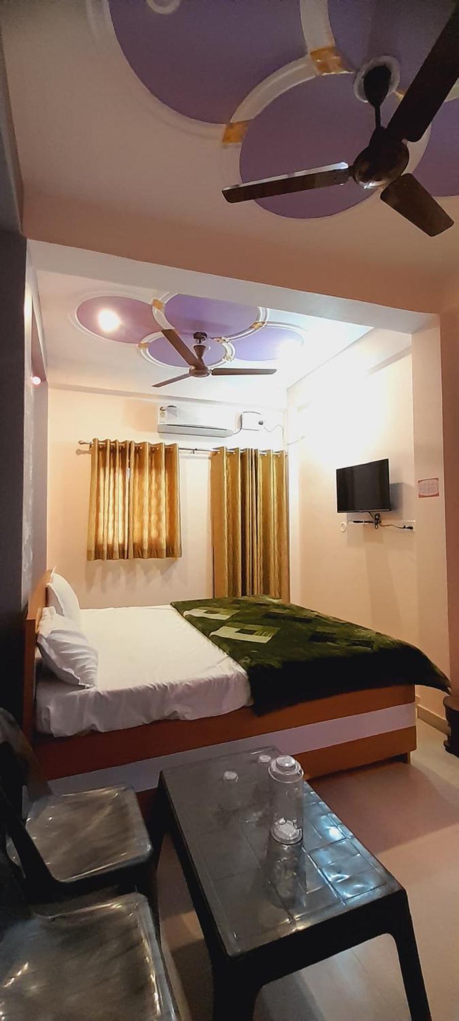 Shiv Niketan Guest House 200Mtr From Shri Ram Mandir Ayodhya Екстер'єр фото